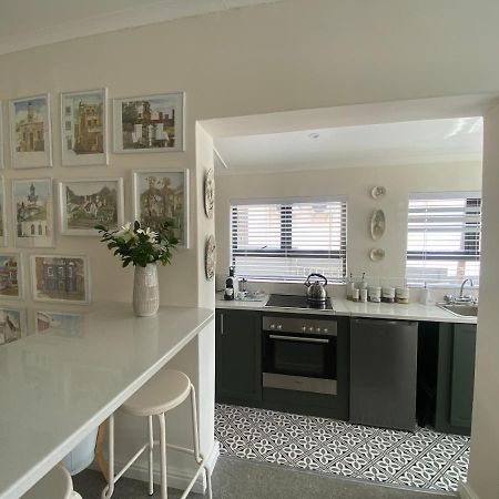 קייפטאון Walmer Cottage - Cute & Pet Friendly מראה חיצוני תמונה